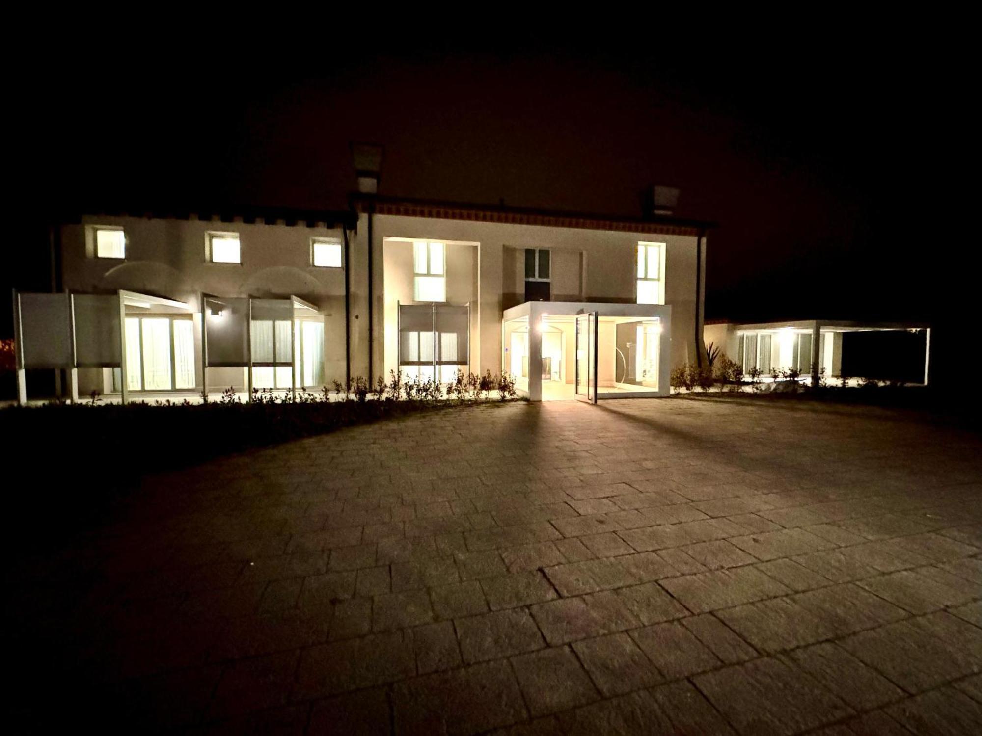 Hotel Villa Mary Santa Maria Di Sala Eksteriør bilde