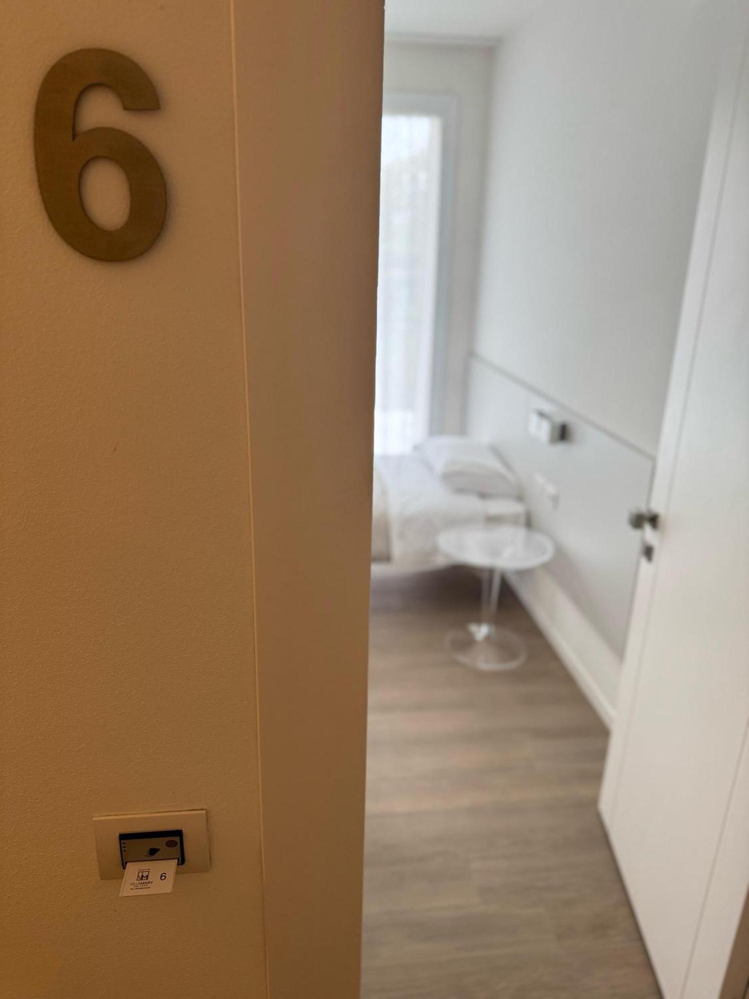 Hotel Villa Mary Santa Maria Di Sala Eksteriør bilde