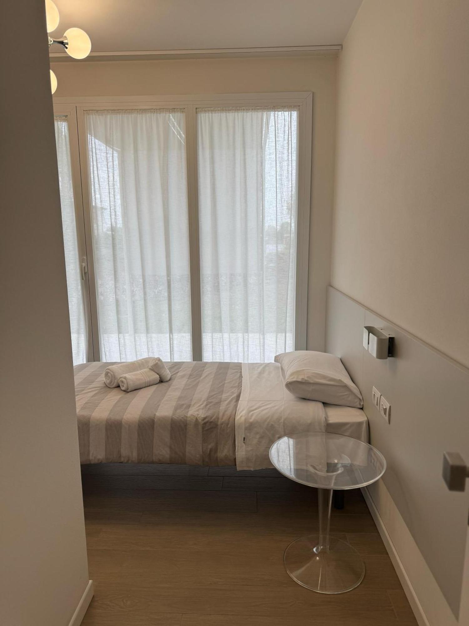 Hotel Villa Mary Santa Maria Di Sala Eksteriør bilde